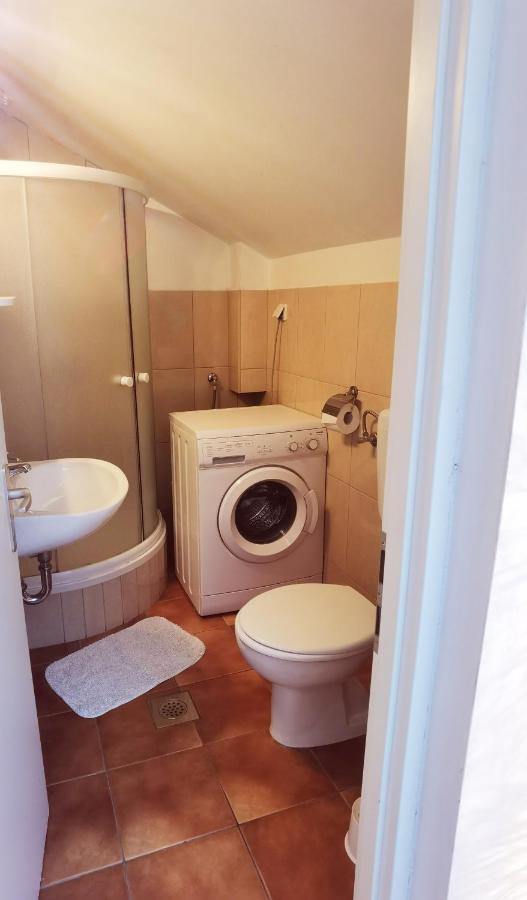 Bele Apartament Maslenica